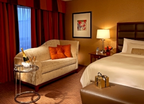 Executive Suite Bedroom